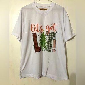 XL Women’s Christmas t-shirt.
